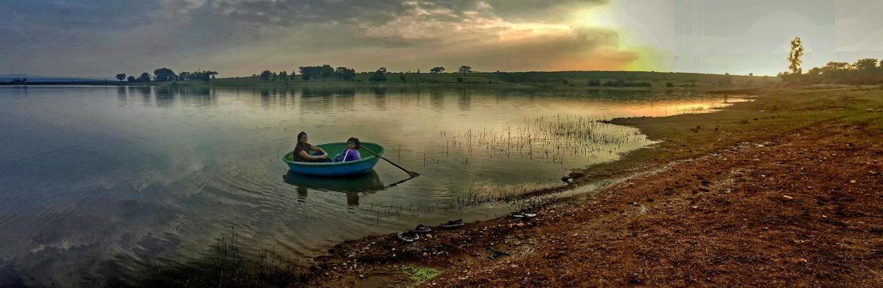 Jungle Trailz Kabini Bed and Breakfast Sargur Εξωτερικό φωτογραφία